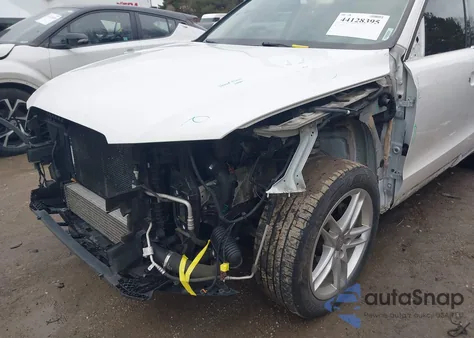 2015 Audi Q5 2.0T Premium z USA, uszkodzony, nr VIN WA1LFAFP5FA116667